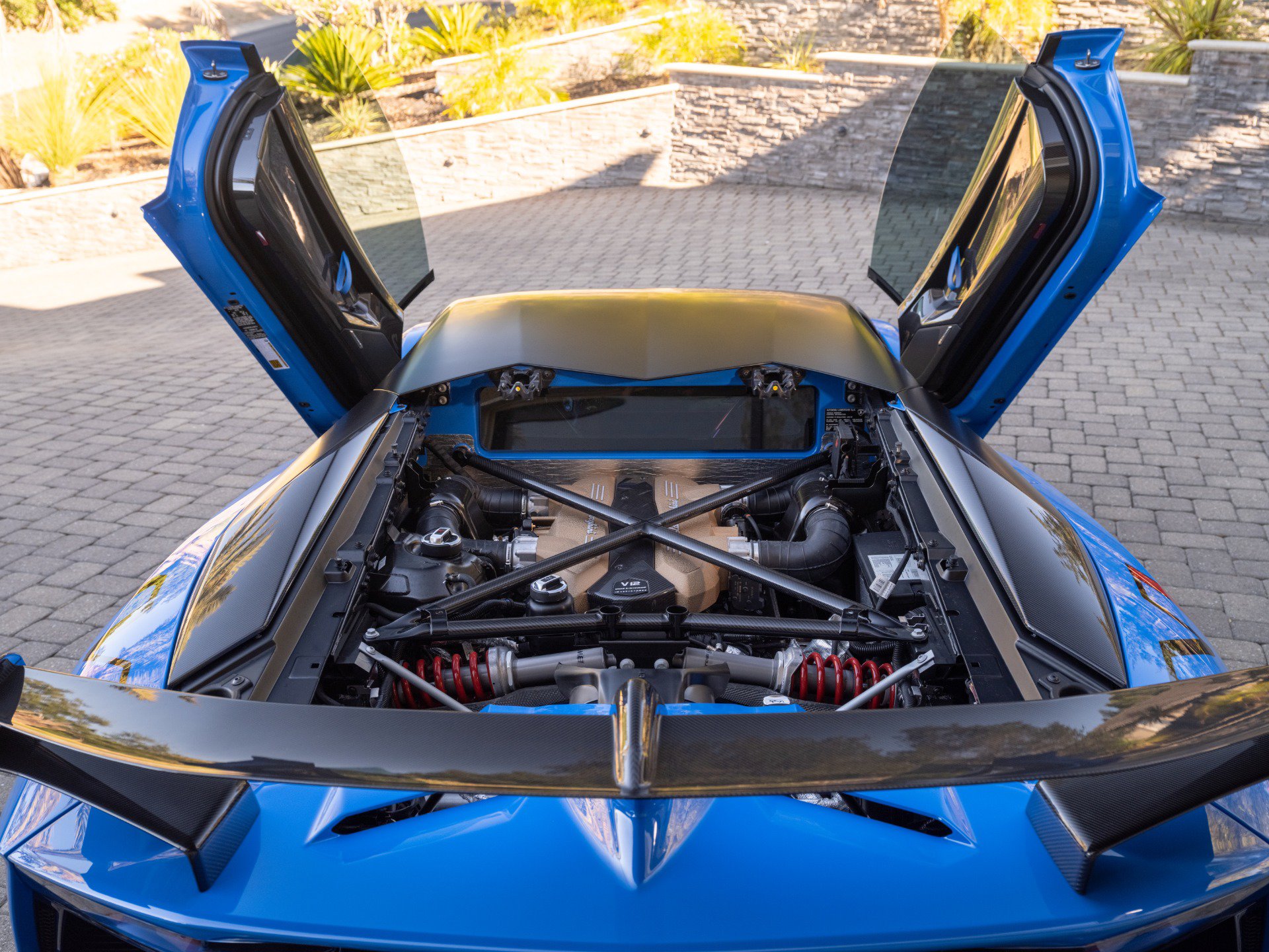 Used 2020 Lamborghini Aventador SVJ AWD/4WD image 58