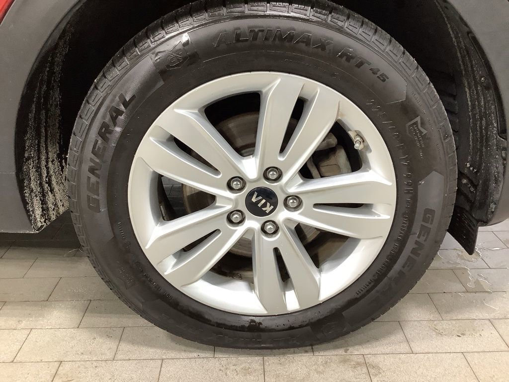 Certified 2019 Kia Sportage LX w/ LX Popular Package image 23