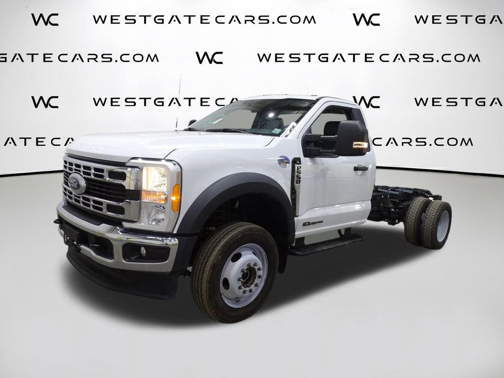 Used 2023 Ford F550 4x4 Regular Cab Super Duty image 4