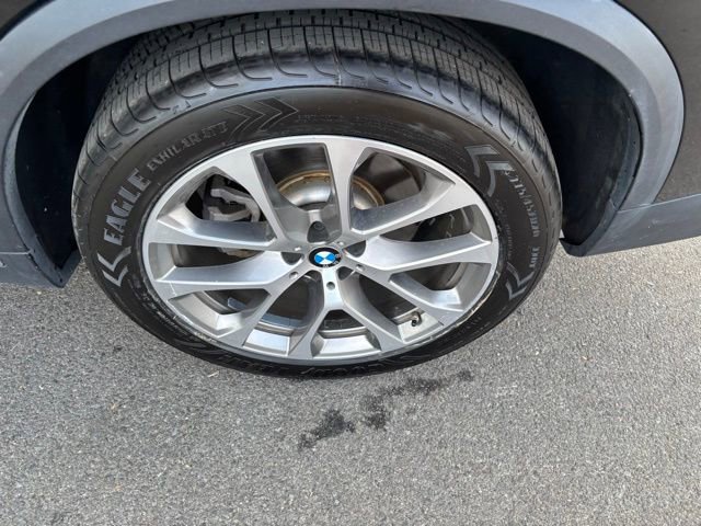 Used 2019 BMW X5 xDrive40i w/ Convenience Package image 42