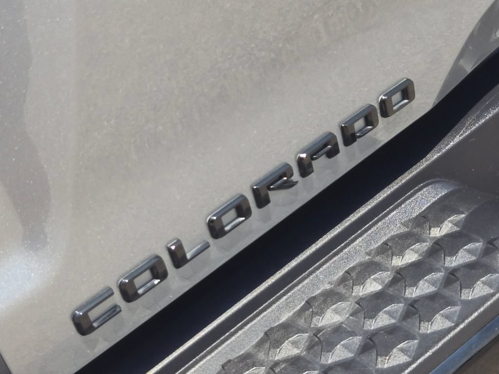 Certified 2024 Chevrolet Colorado ZR2 w/ ZR2 Convenience Package III AWD/4WD image 11