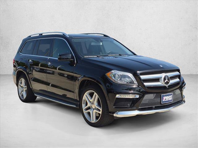Used 2016 Mercedes-Benz GL 550 4MATIC image 4