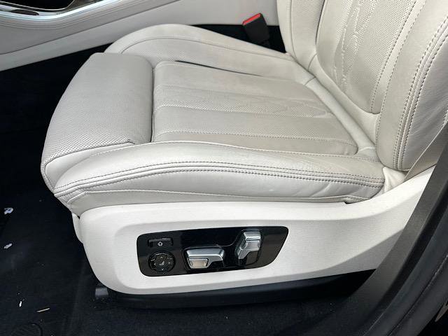 Certified 2023 BMW X5 xDrive40i w/ Executive Package image 16