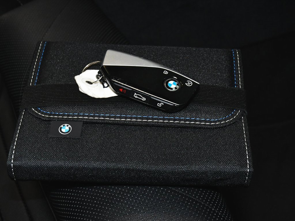 Used 2024 BMW X7 xDrive40i image 85