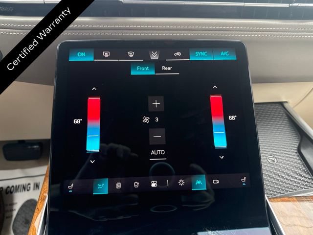 Certified 2025 Cadillac Escalade Sport Platinum AWD/4WD image 11
