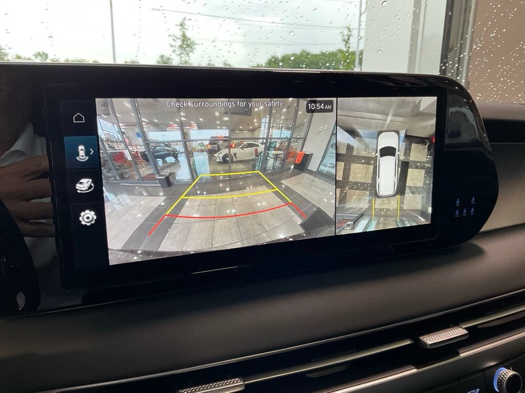 Used 2025 Hyundai Palisade SEL FWD image 16