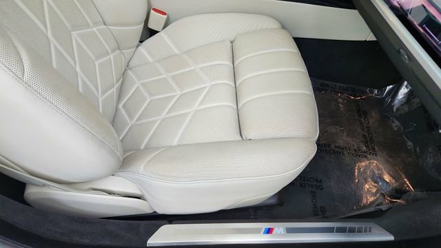 Used 2025 BMW 740i xDrive image 22