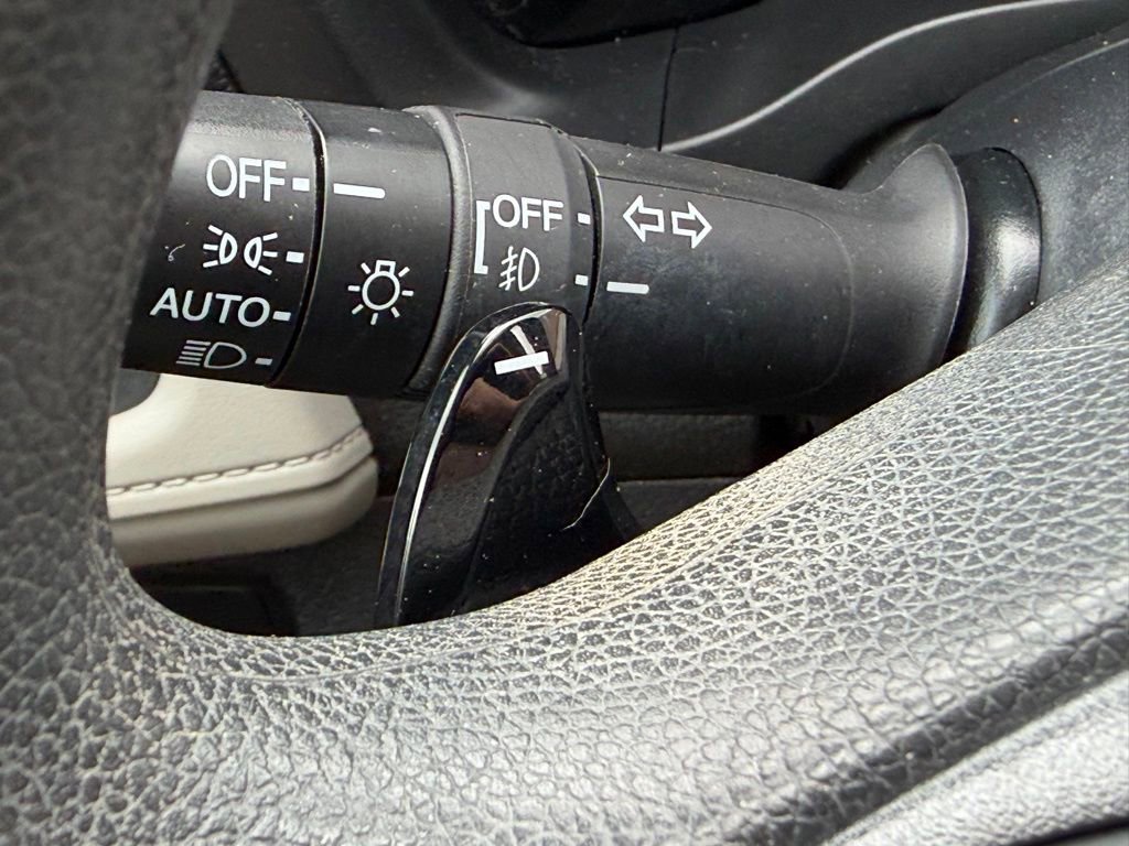 Used 2019 Honda HR-V EX image 17