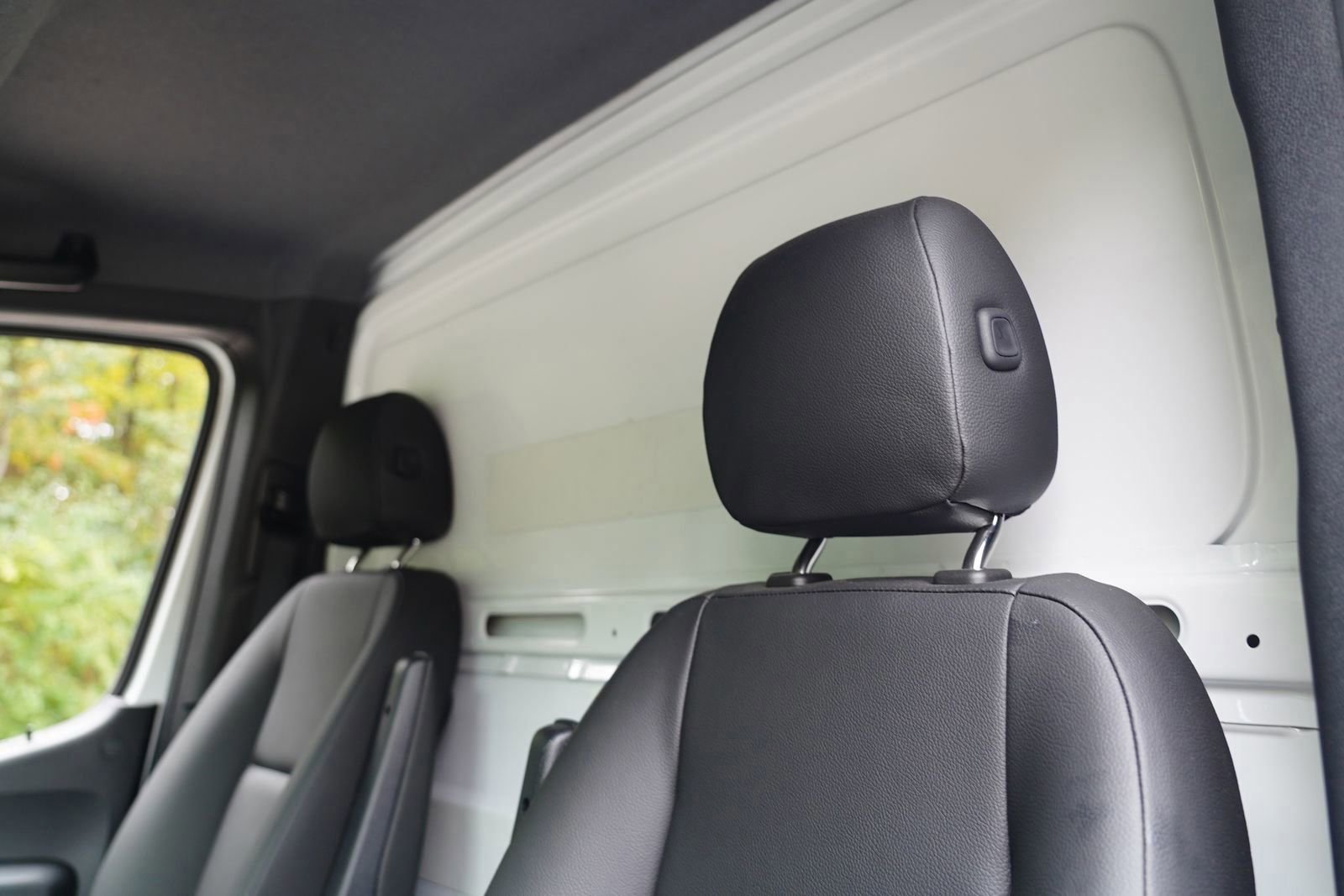 Used 2023 Mercedes-Benz Sprinter 3500 image 26