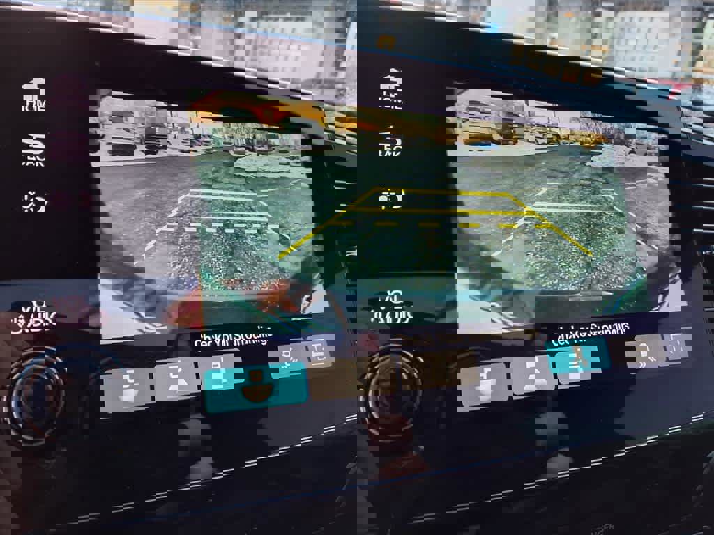 Used 2023 Honda Passport Elite image 18