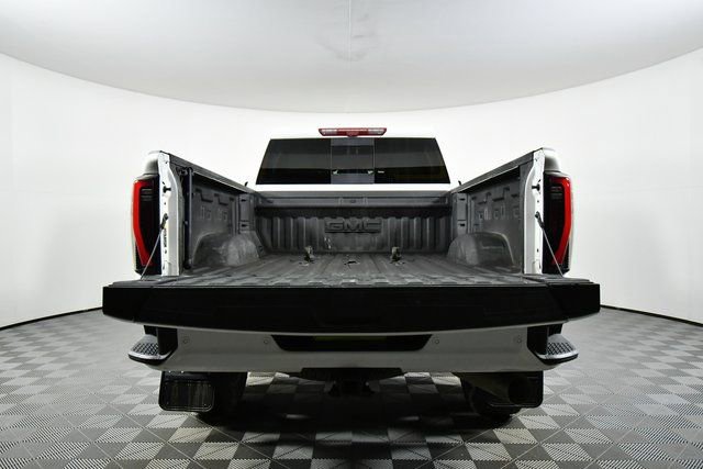 Used 2025 GMC Sierra 2500 AT4 w/ AT4 Premium Plus Package image 27