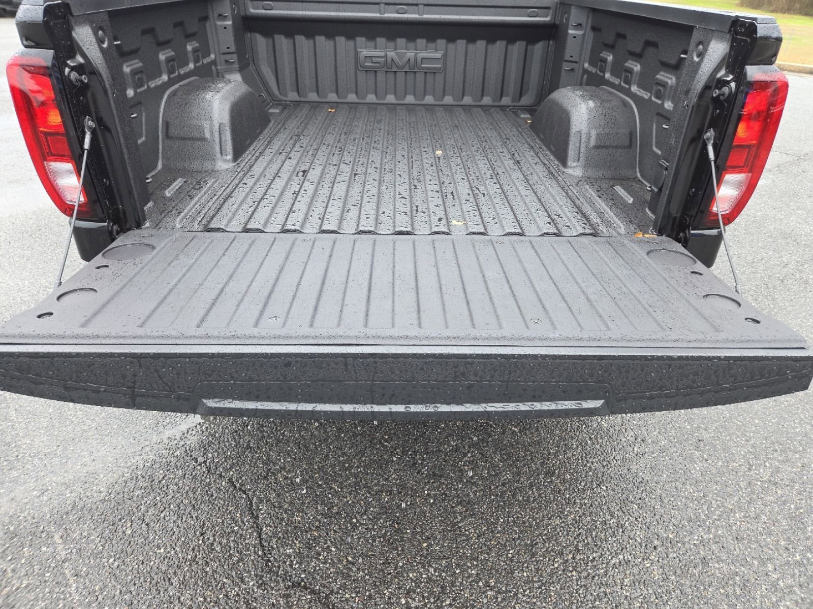 New 2026 GMC Sierra 1500 Elevation w/ Elevation Select Package image 22