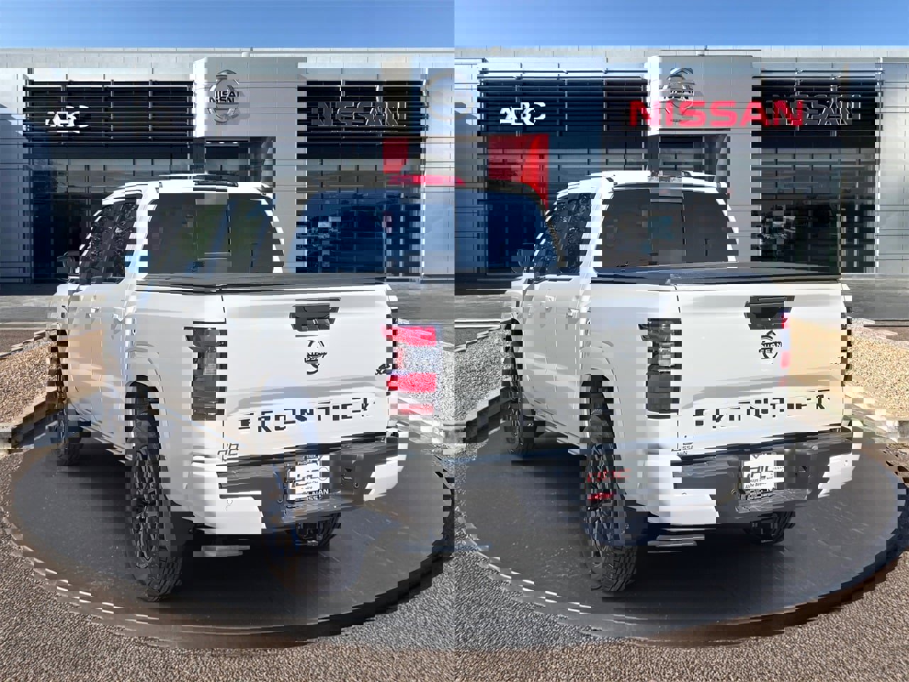 New 2026 Nissan Frontier SV image 7