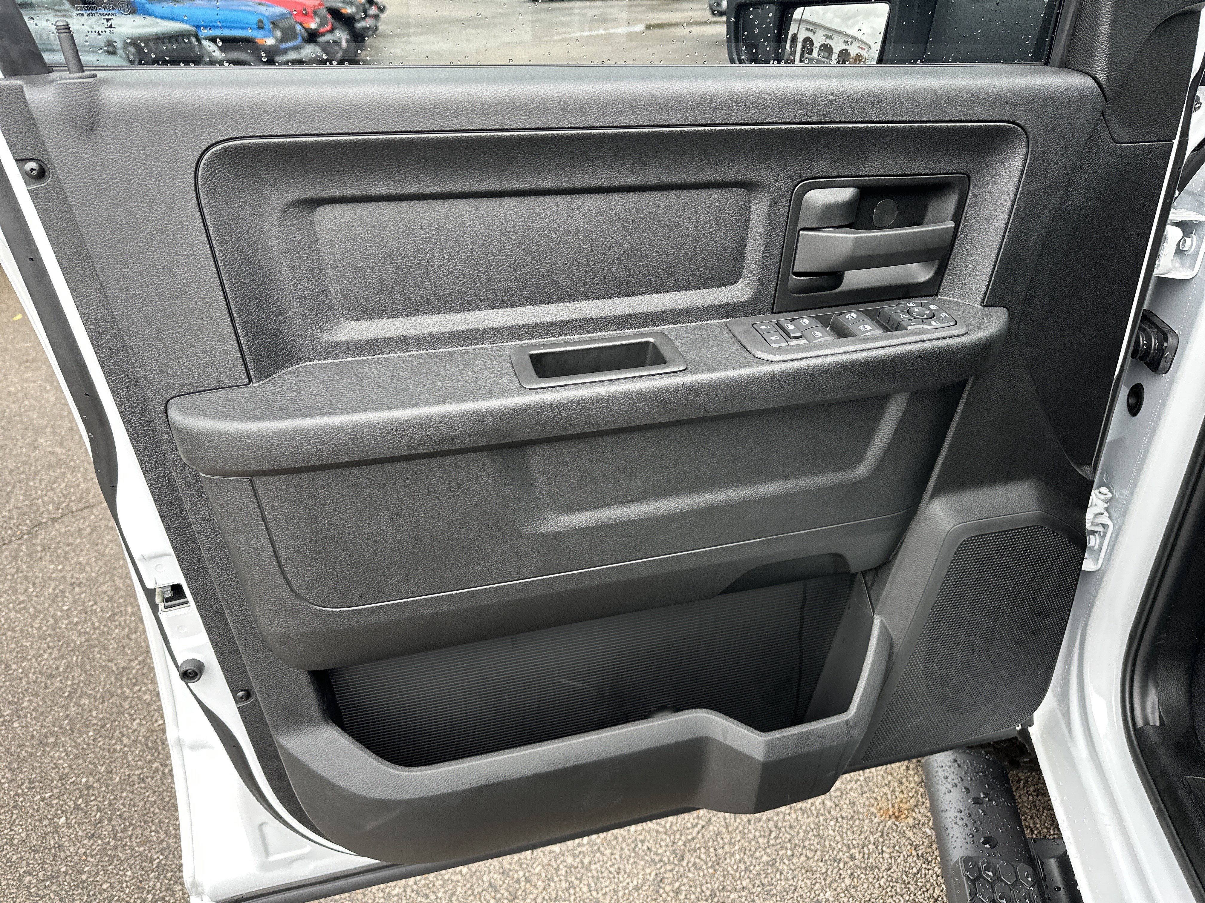 New 2026 RAM 2500 Warlock AWD/4WD image 10