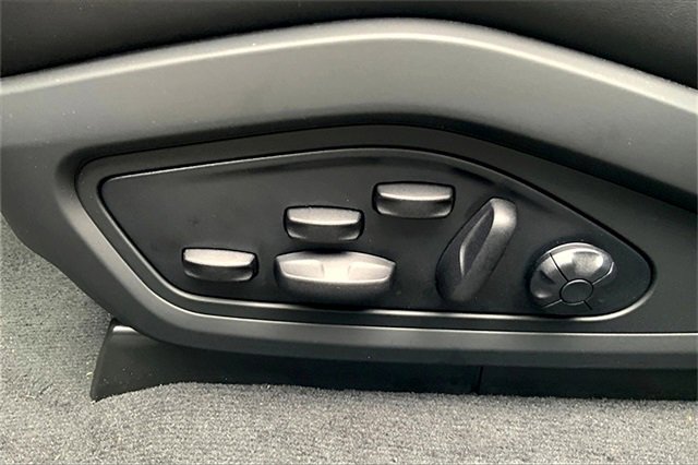 New 2025 Porsche Taycan GTS image 30