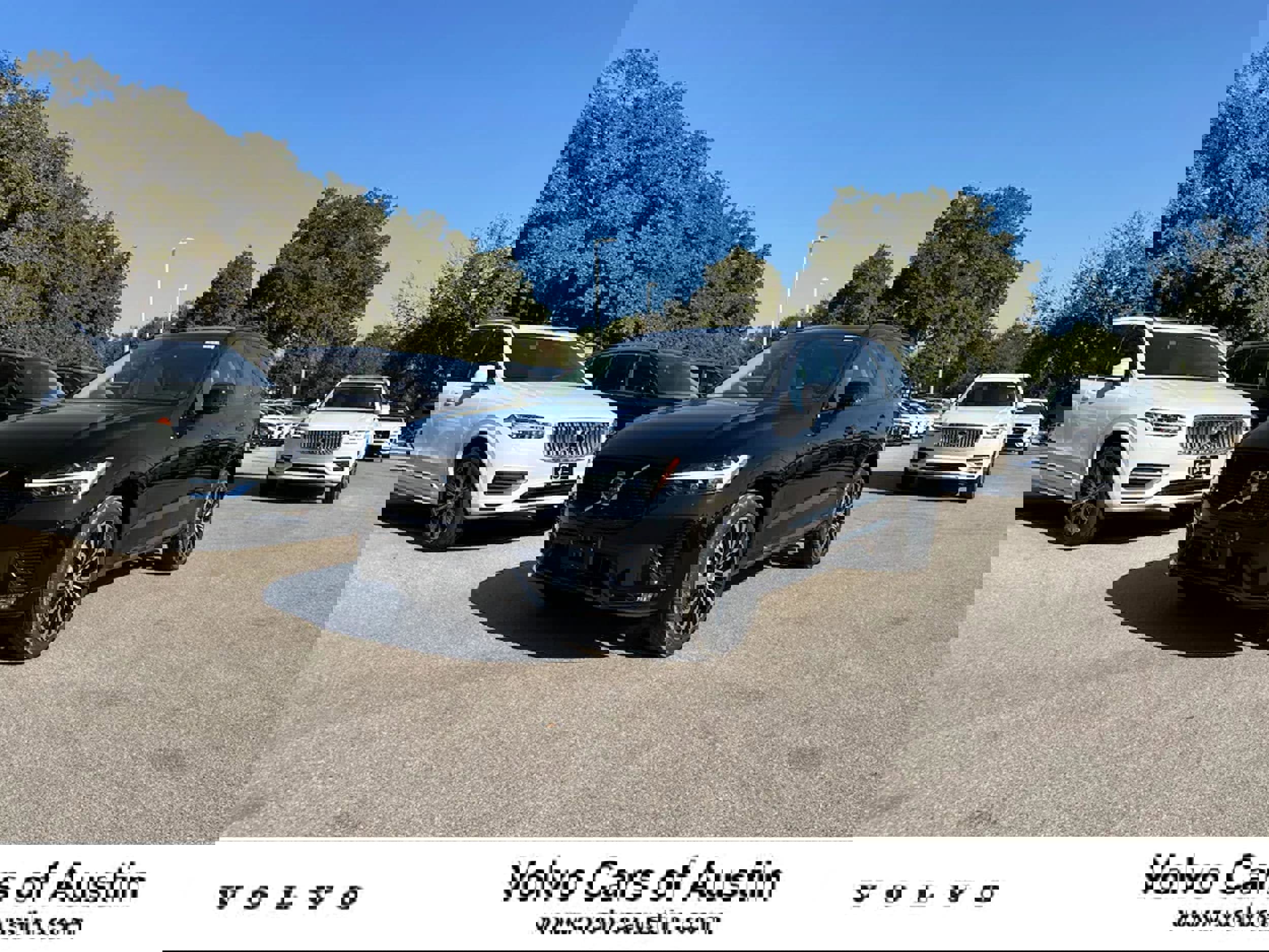 New 2025 Volvo XC60 B5 Plus