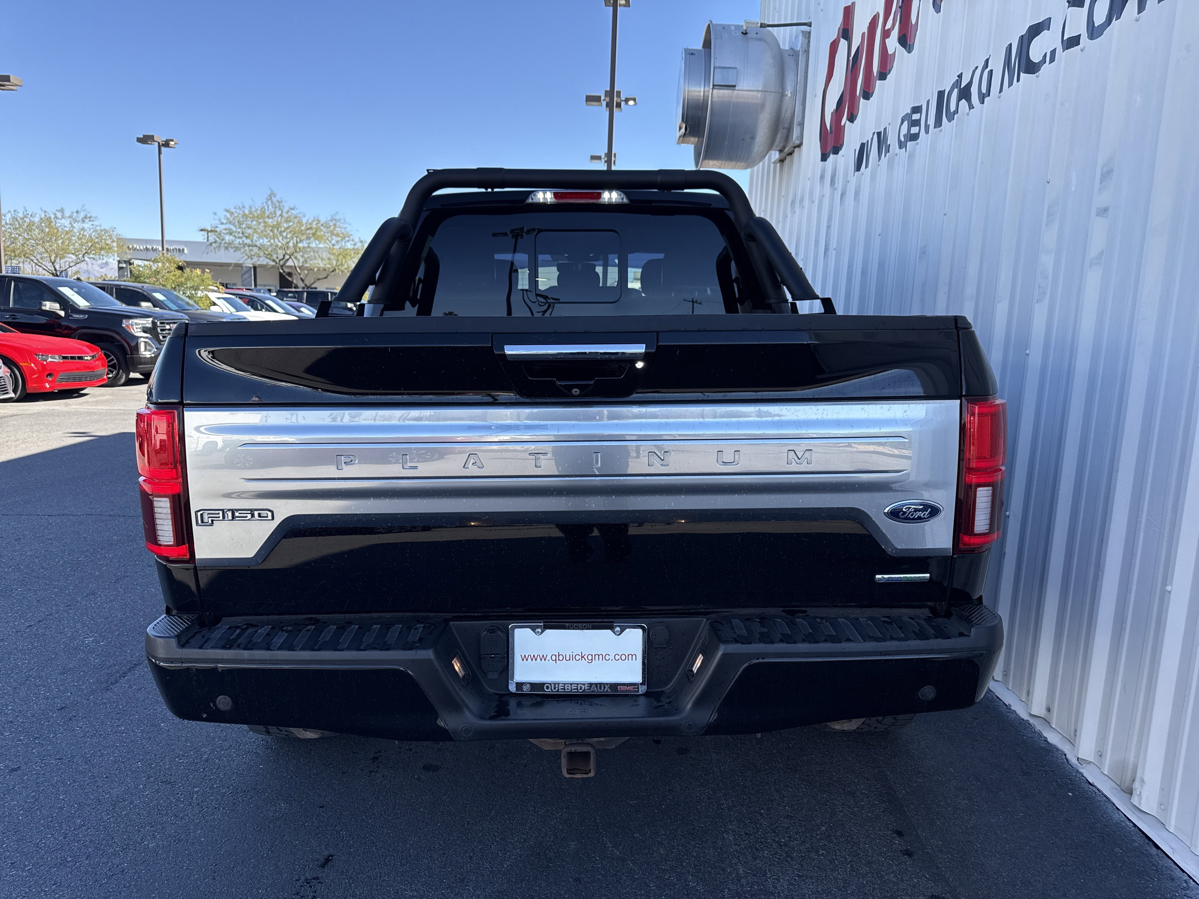 Used 2018 Ford F150 Platinum w/ Equipment Group 701A Luxury image 9