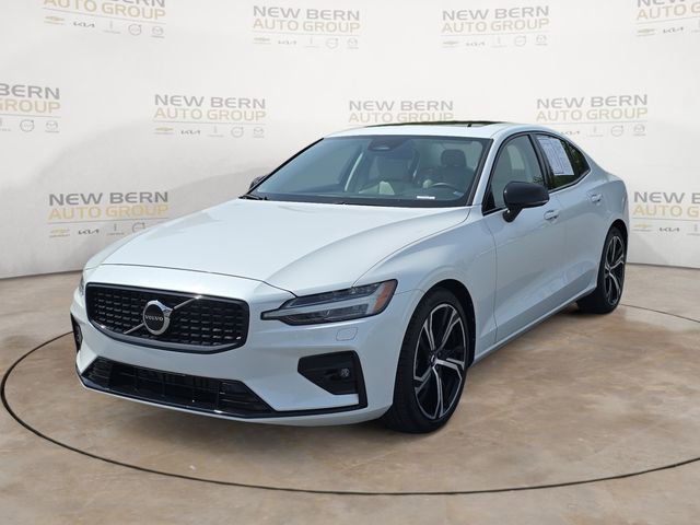 Certified 2024 Volvo S60 B5 Core w/ Climate Package image 1