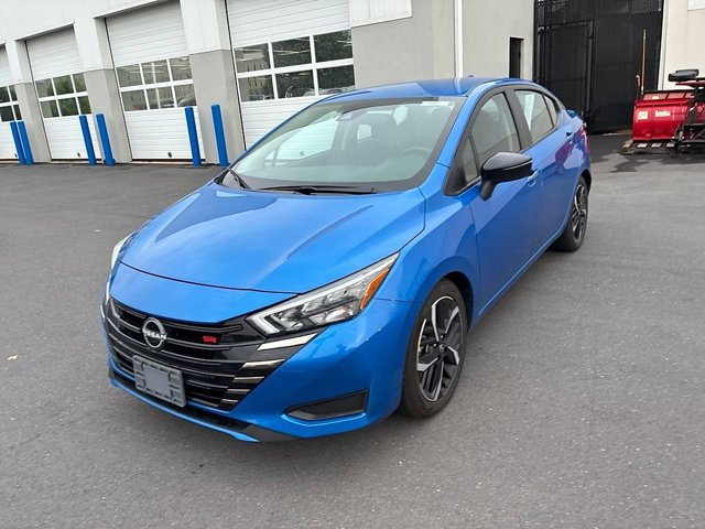 Used 2024 Nissan Versa SR FWD image 19