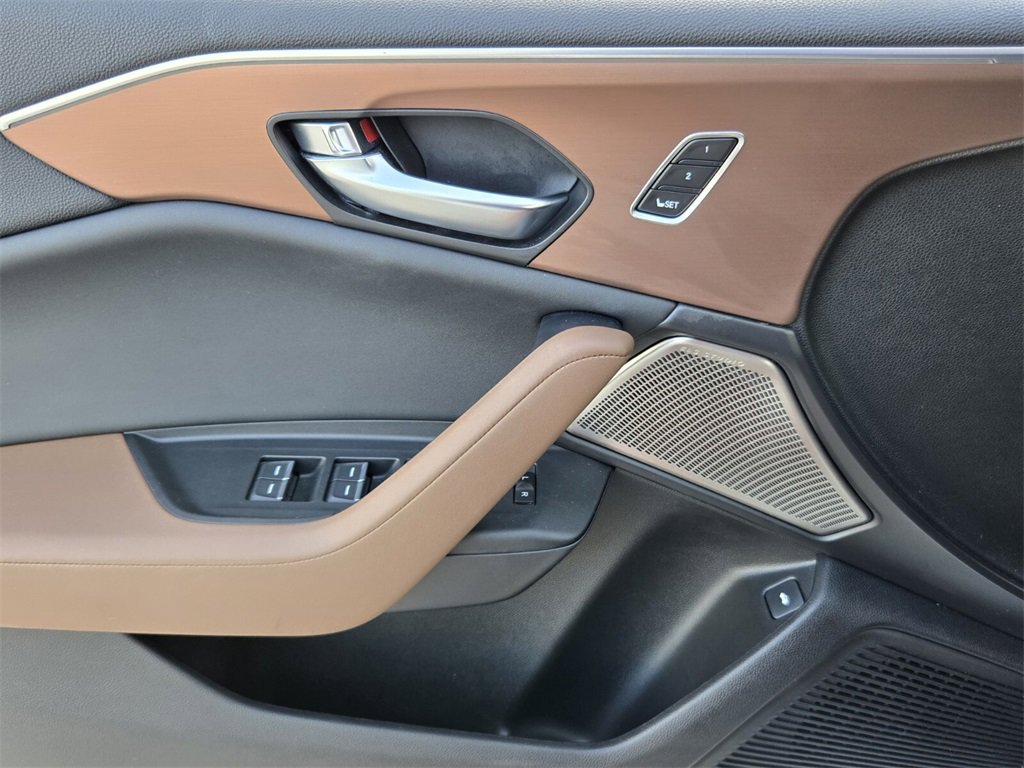 Used 2023 Acura TLX Technology Package image 29