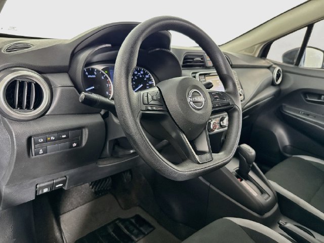 Used 2025 Nissan Versa S w/ Trunk Package FWD image 19