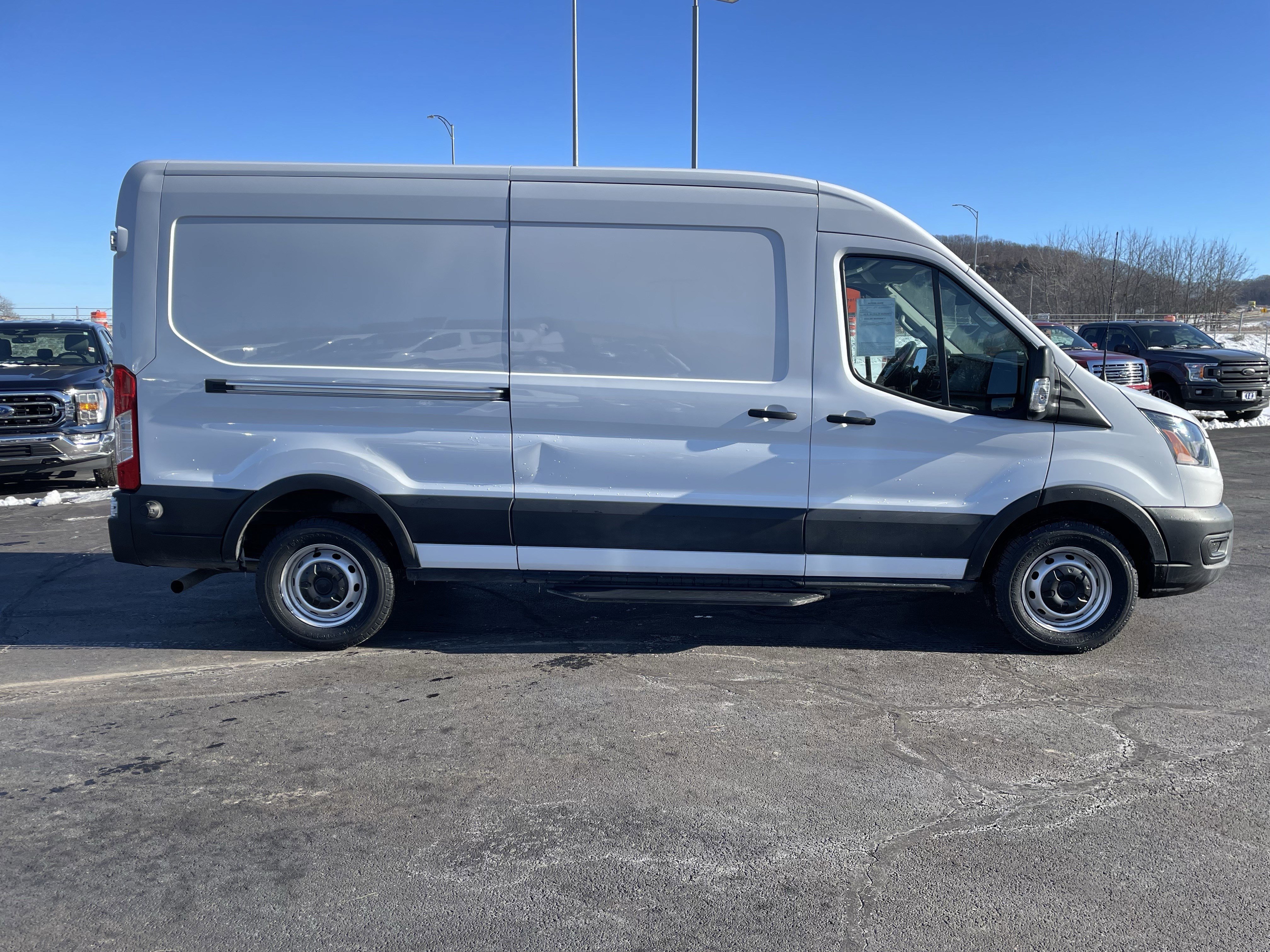 Used 2020 Ford Transit 250 Medium Roof w/ Load Area Protection Package image 7