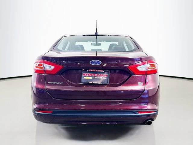 Used 2013 Ford Fusion SE FWD image 7