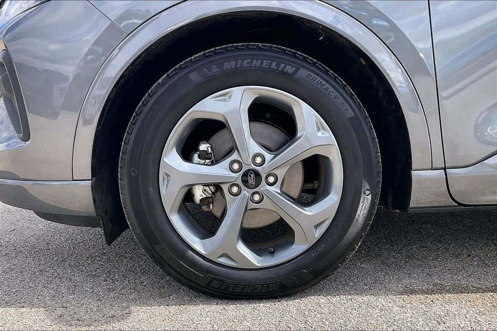 Certified 2024 Ford Escape ST-Line w/ Cold Weather Package image 34