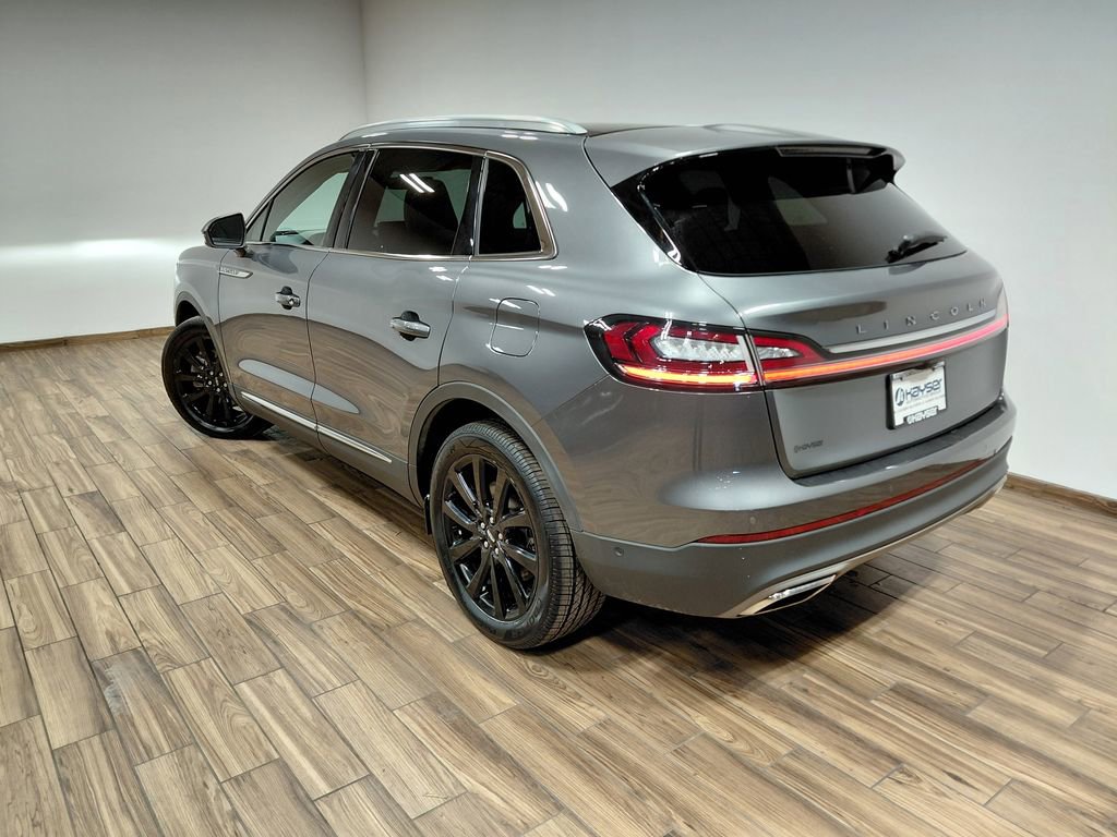 Used 2022 Lincoln Nautilus Reserve w/ Equipment Group 201A AWD/4WD image 24