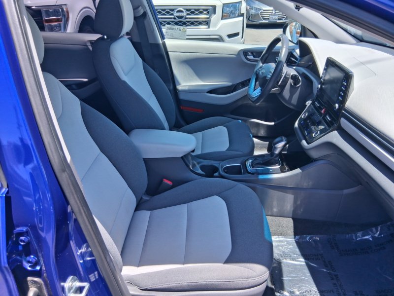 Used 2020 Hyundai Ioniq SE FWD image 9