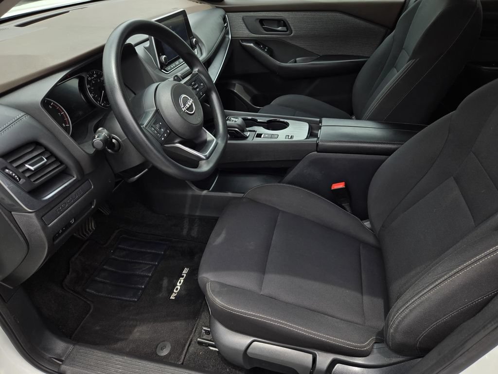 Used 2023 Nissan Rogue S FWD image 19