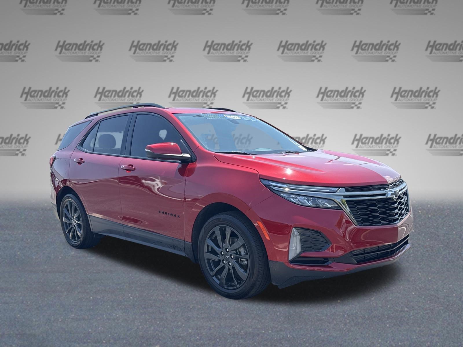 Used 2023 Chevrolet Equinox RS w/ RS Leather Package FWD image 8