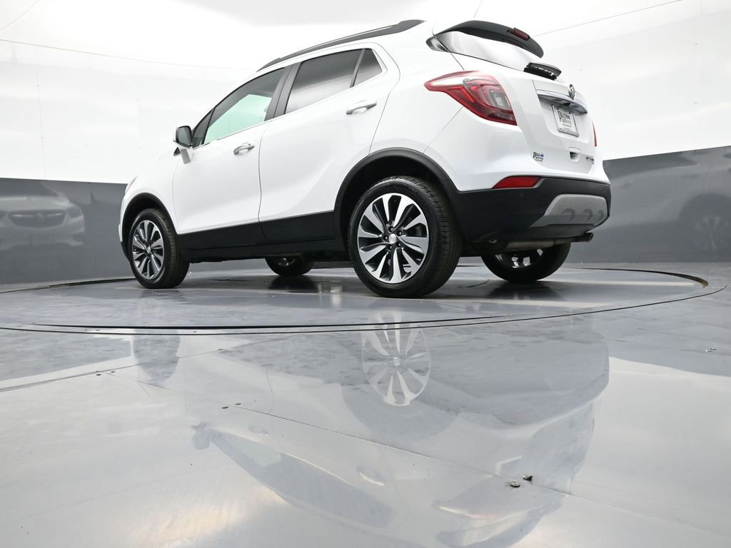 Used 2021 Buick Encore Preferred w/ Safety Package II image 31