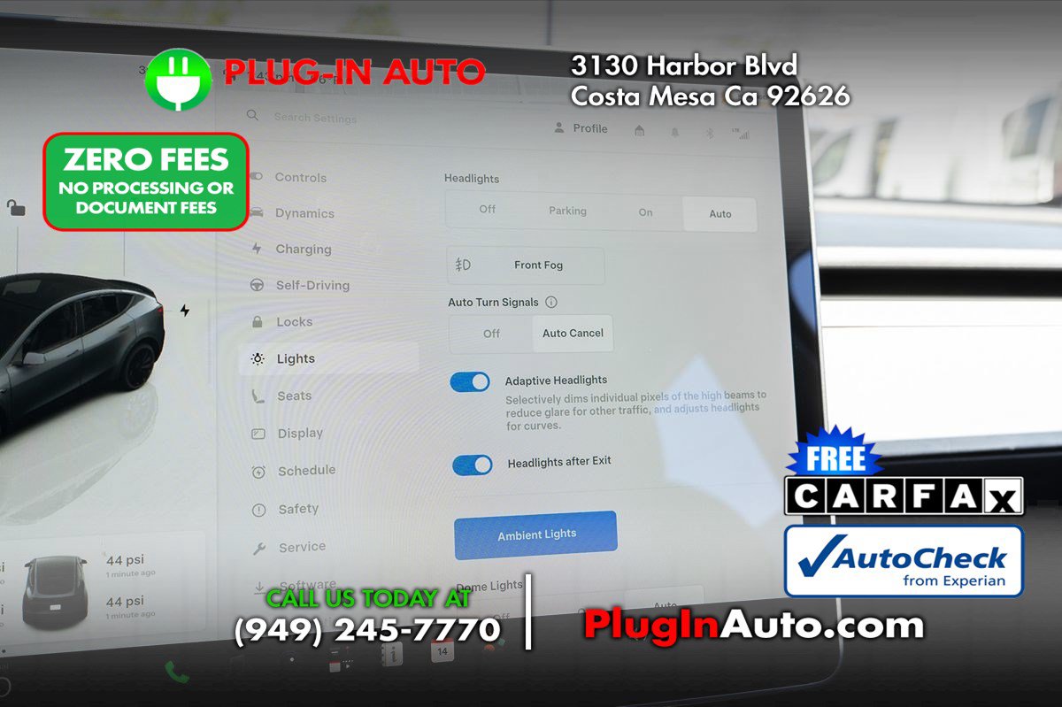 Used 2022 Tesla Model Y Performance AWD/4WD image 26