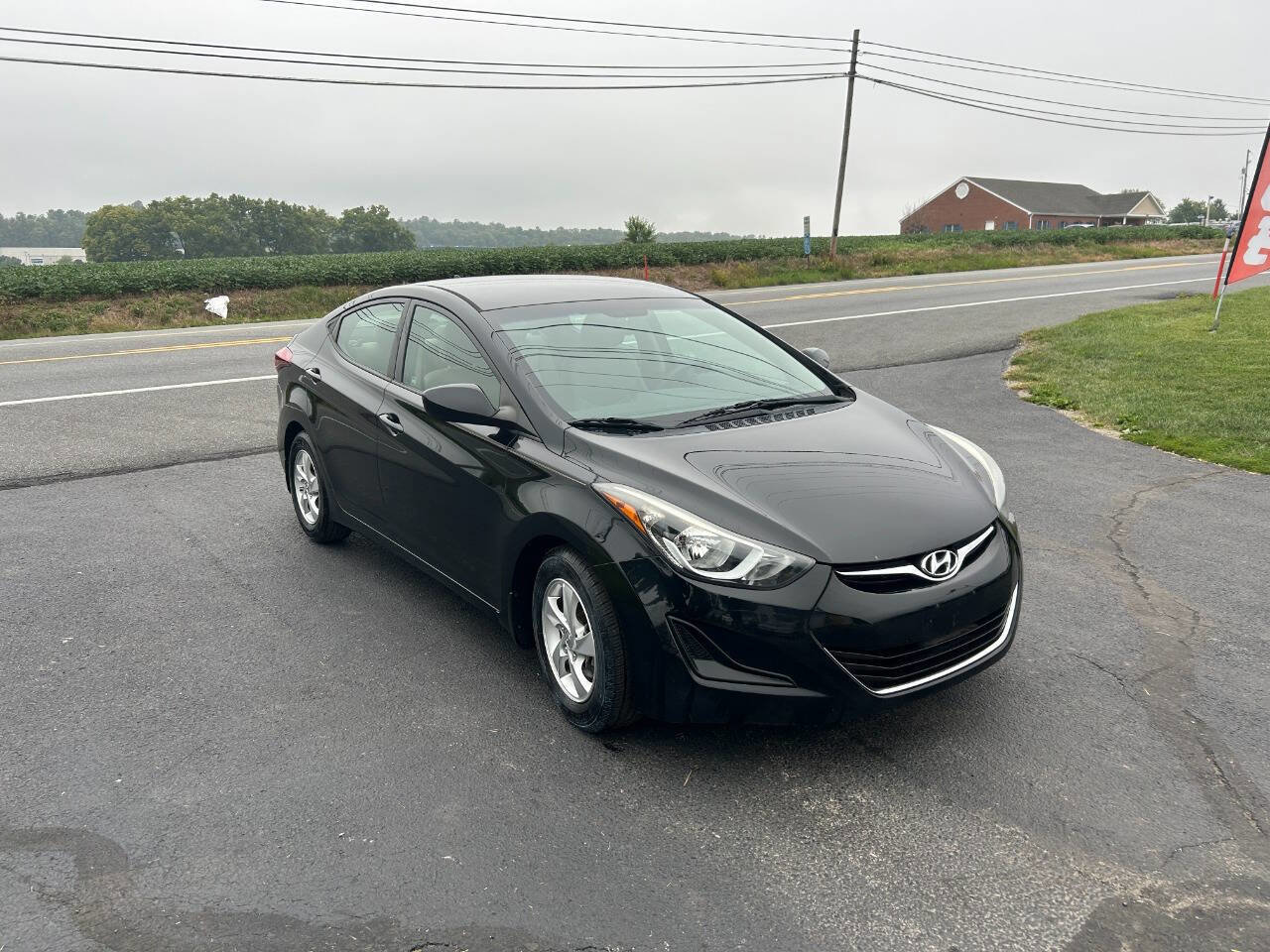Used 2014 Hyundai Elantra SE image 4