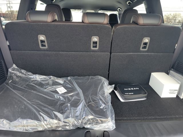 New 2025 Nissan Armada SL w/ Captain's Chari Seat Package image 39