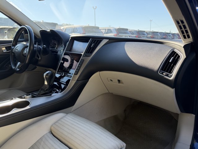 Used 2017 INFINITI Q50 Sport RWD image 30