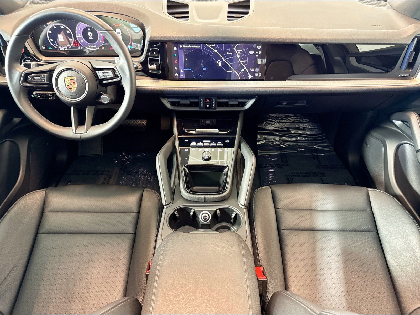 Certified 2025 Porsche Cayenne image 20