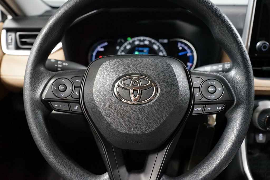 Certified 2025 Toyota RAV4 LE image 12