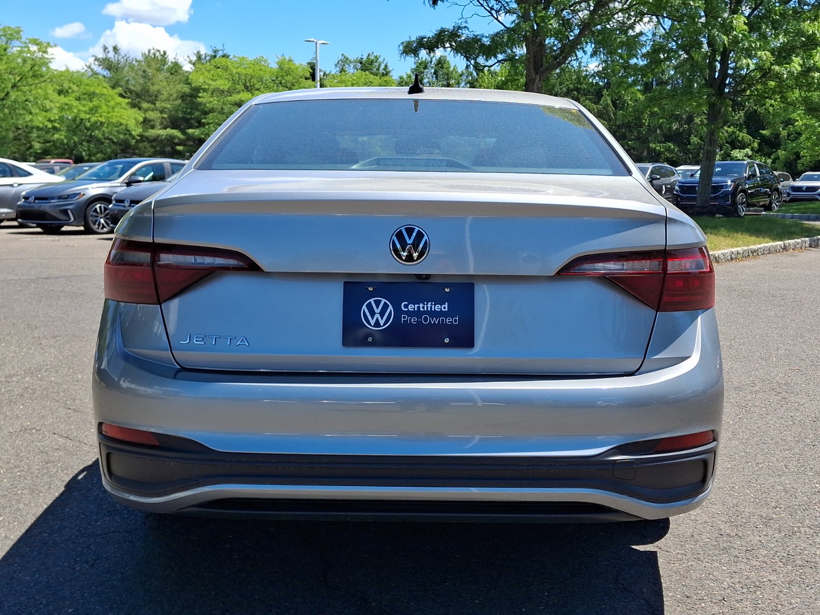 Certified 2022 Volkswagen Jetta Sport FWD image 5
