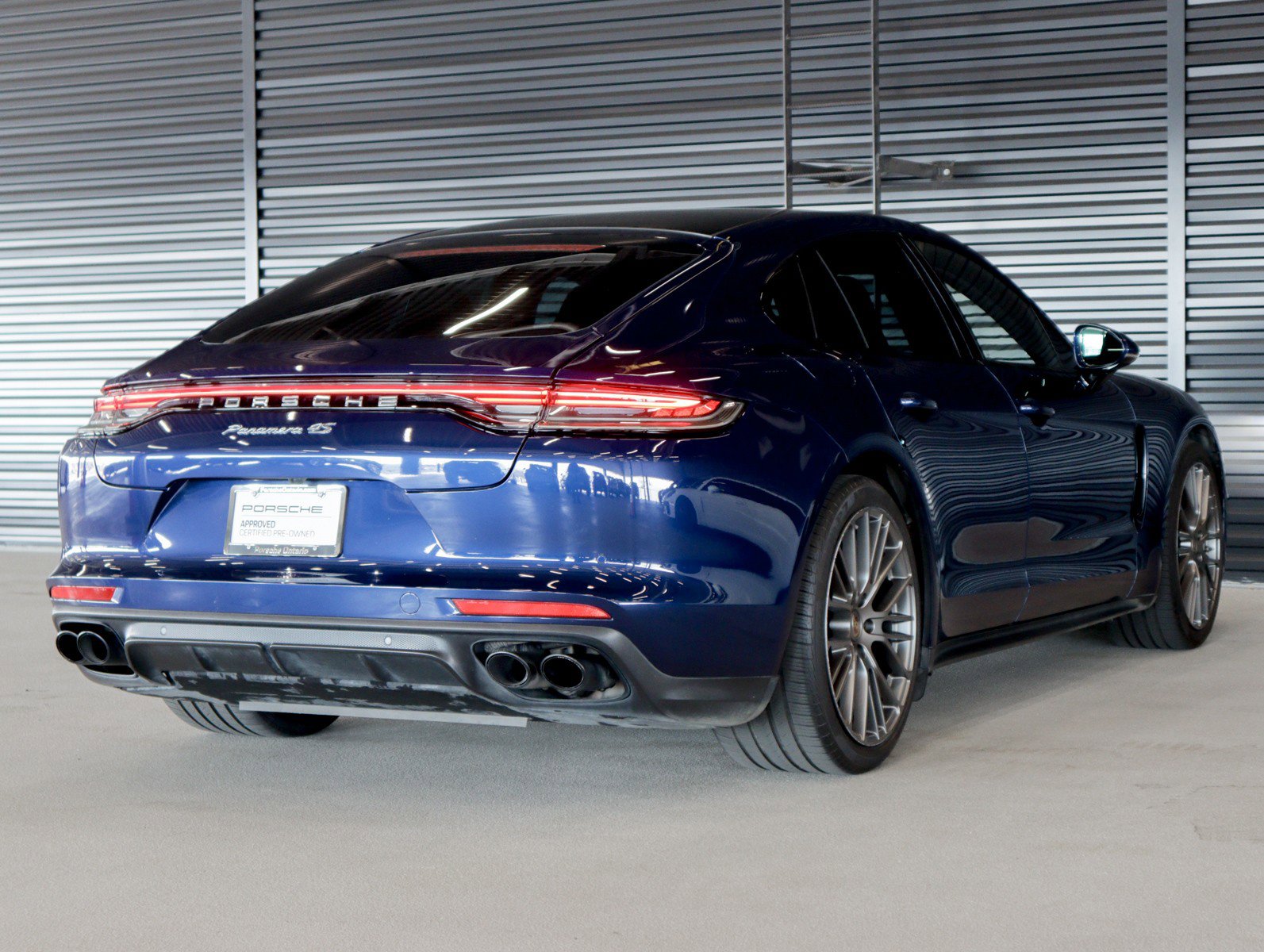 Certified 2022 Porsche Panamera 4S image 10