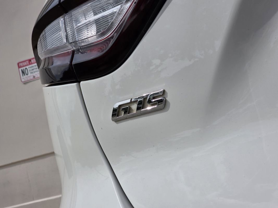 Used 2019 Maserati Levante GTS image 38