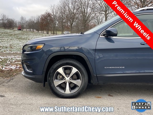 Used 2020 Jeep Cherokee Limited w/ Luxury Group image 10