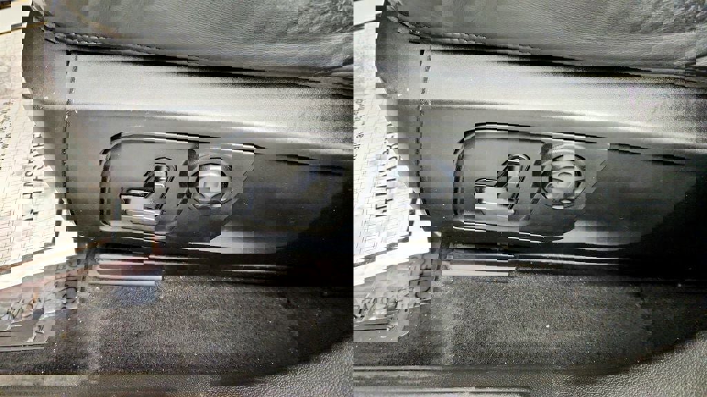 Used 2019 Maserati Levante GTS image 12