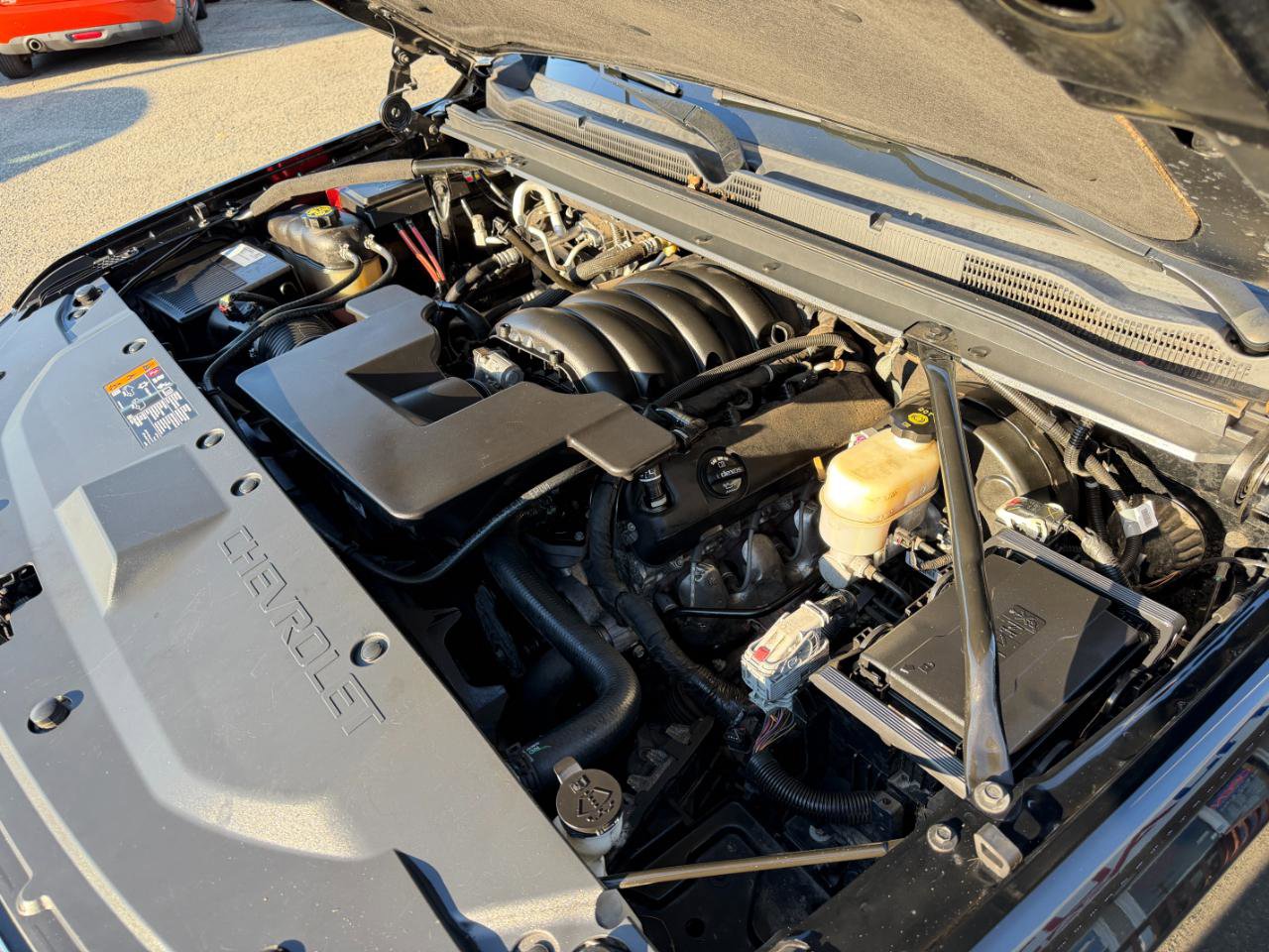 Used 2020 Chevrolet Suburban LT image 83