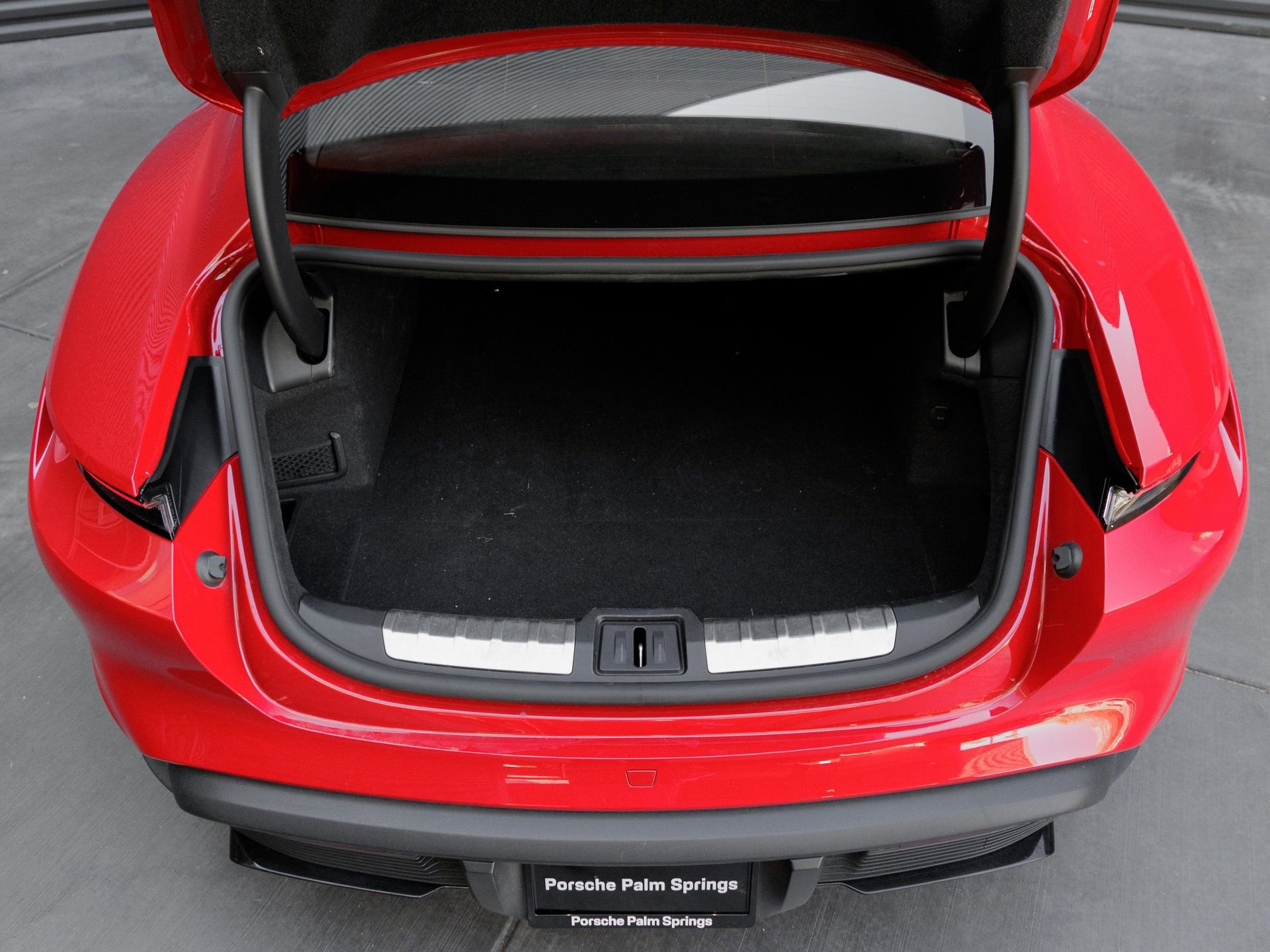 Certified 2022 Porsche Taycan GTS image 26