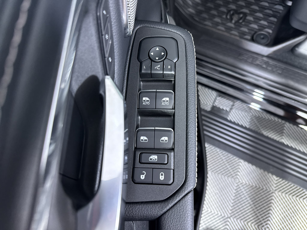 New 2027 RAM 1500 Laramie w/ Night Edition AWD/4WD image 24
