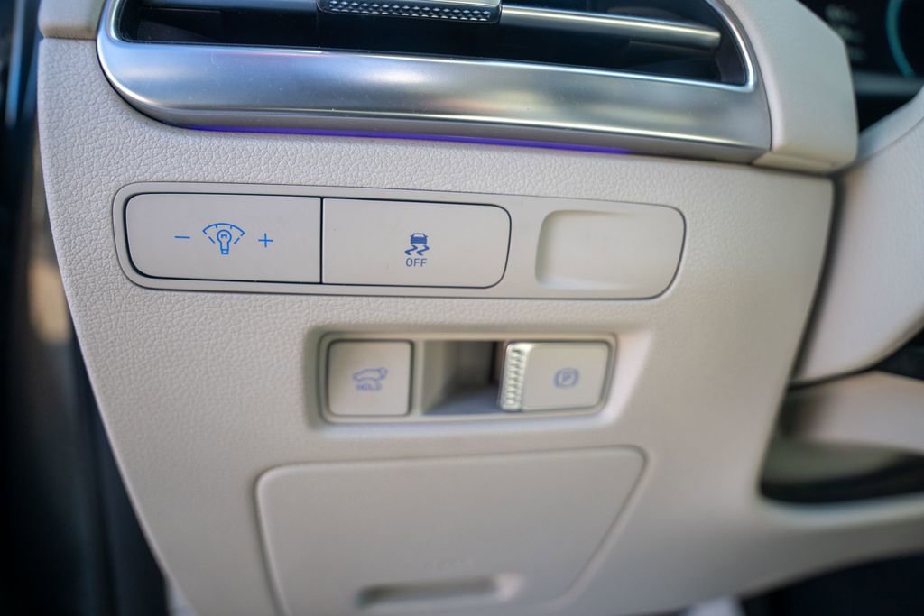 Used 2024 Hyundai Palisade Calligraphy image 24