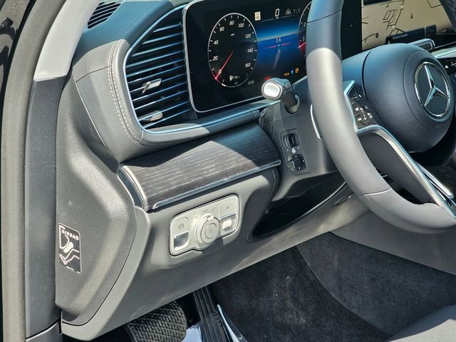 New 2026 Mercedes-Benz GLS 450 4MATIC image 15