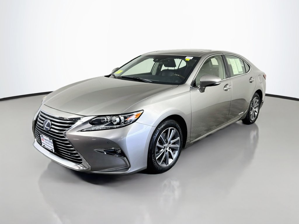 Used 2016 Lexus ES 300h FWD image 2